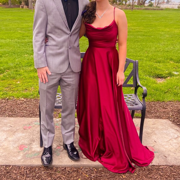 red prom dress, open back - Picture 7 of 8